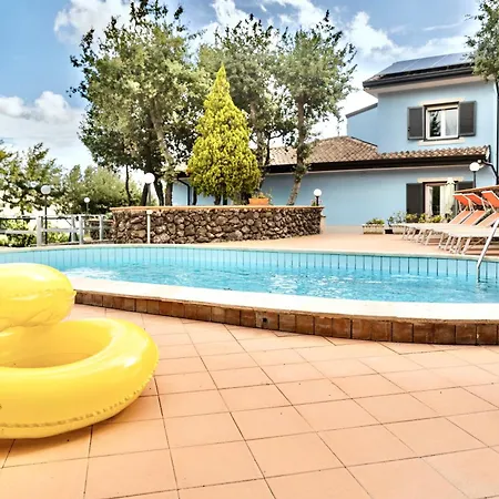 Melany Casa Villa *