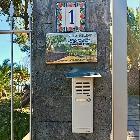 Melany Casa Villa Piedimonte Etneo